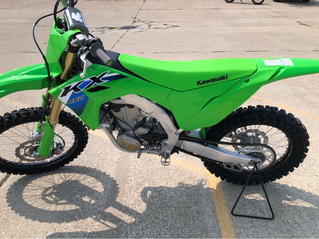 2026 Kawasaki KX 450 - Photo 7