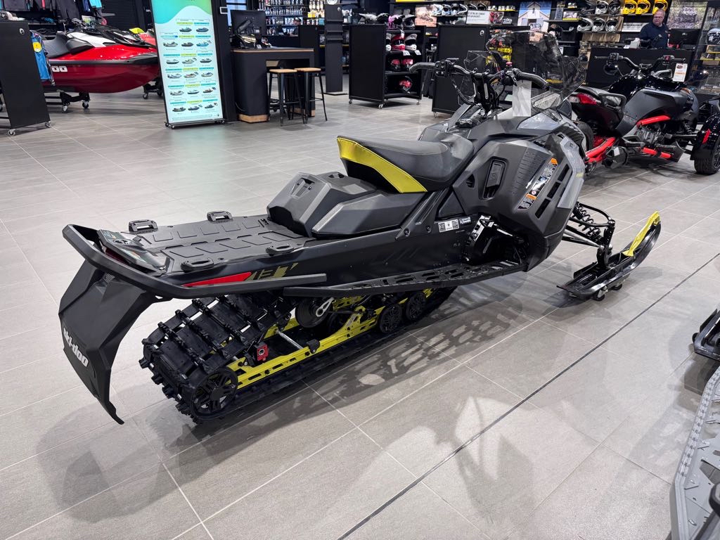 2026 Ski-Doo Renegade Adrenaline 900 ACE 137 with a RipSaw 1.25" - Photo 3