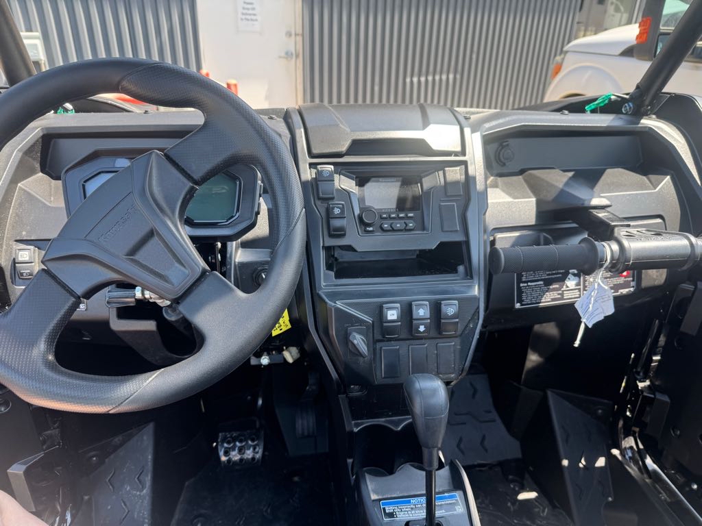 2025 Kawasaki Teryx® KRX™ 1000 Blackout Edition - Photo 3