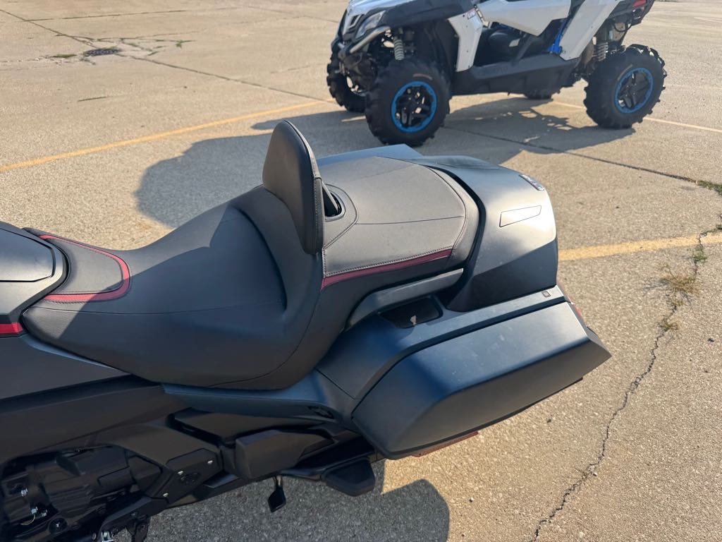 2022 Honda GOLDWING DCT AUTOMATIC - Photo 8