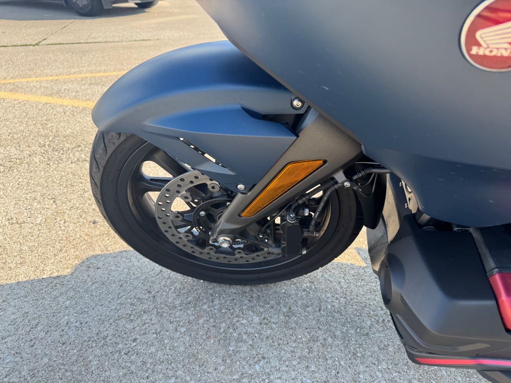2022 Honda GOLDWING DCT AUTOMATIC - Photo 10