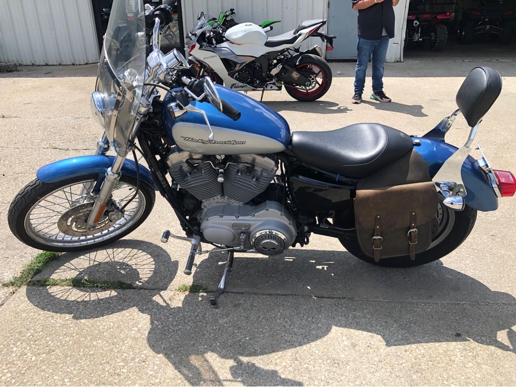 2005 Harley-Davidson® XL883C - Photo 17