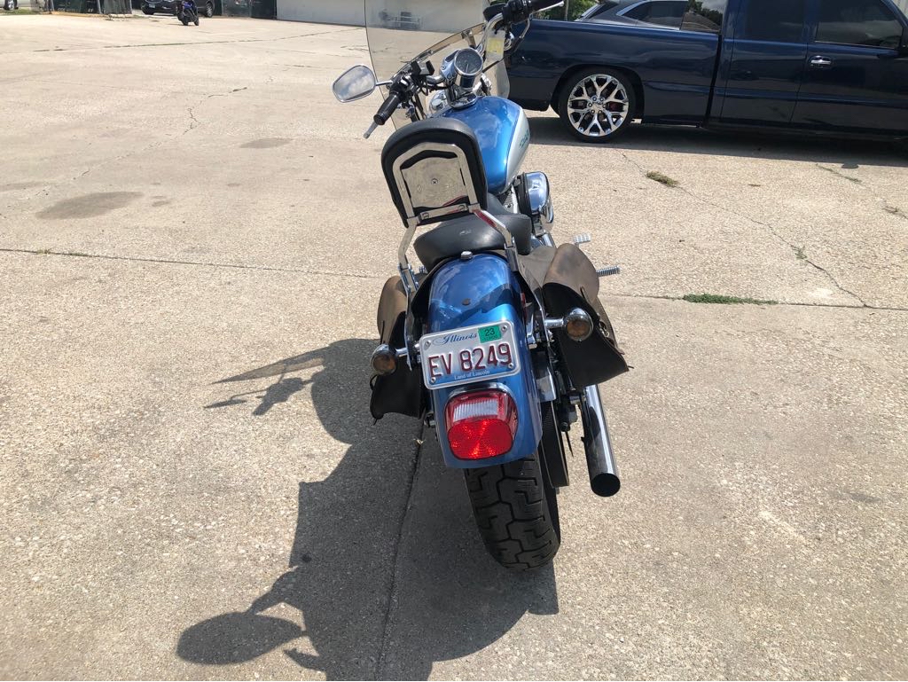 2005 Harley-Davidson® XL883C - Photo 15