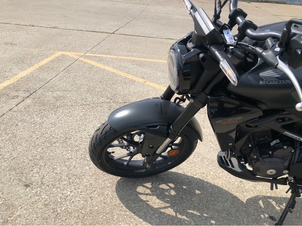 2025 Honda CB300R ABS - Photo 8