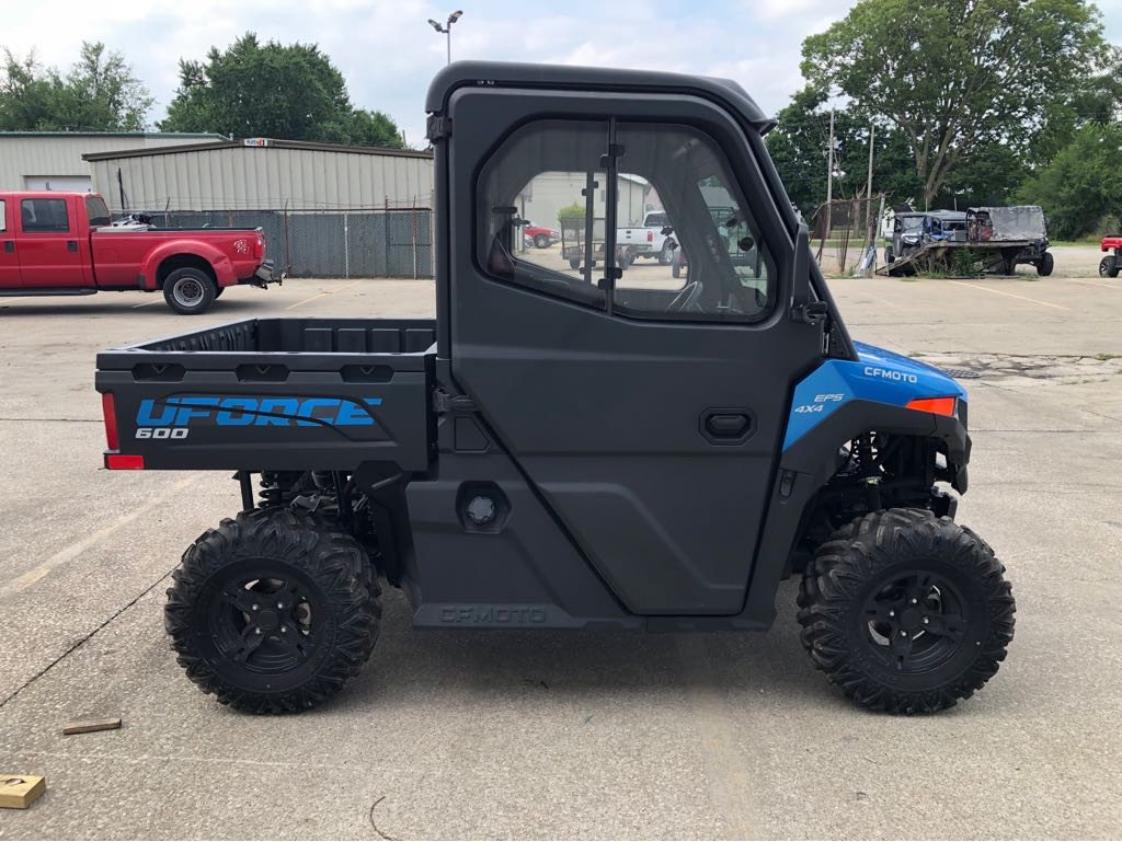 2023 CFMOTO UFORCE 600 CAB - Photo 2