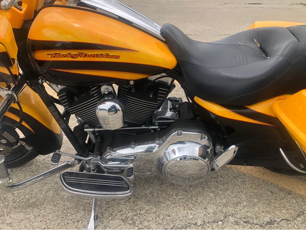 2010 Harley-Davidson® ROAD GLIDE - Photo 9