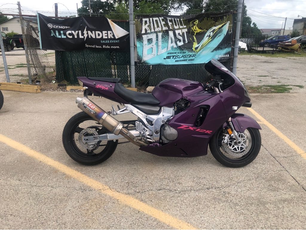 2000 Kawasaki NINJA ZX 12R - Photo 2