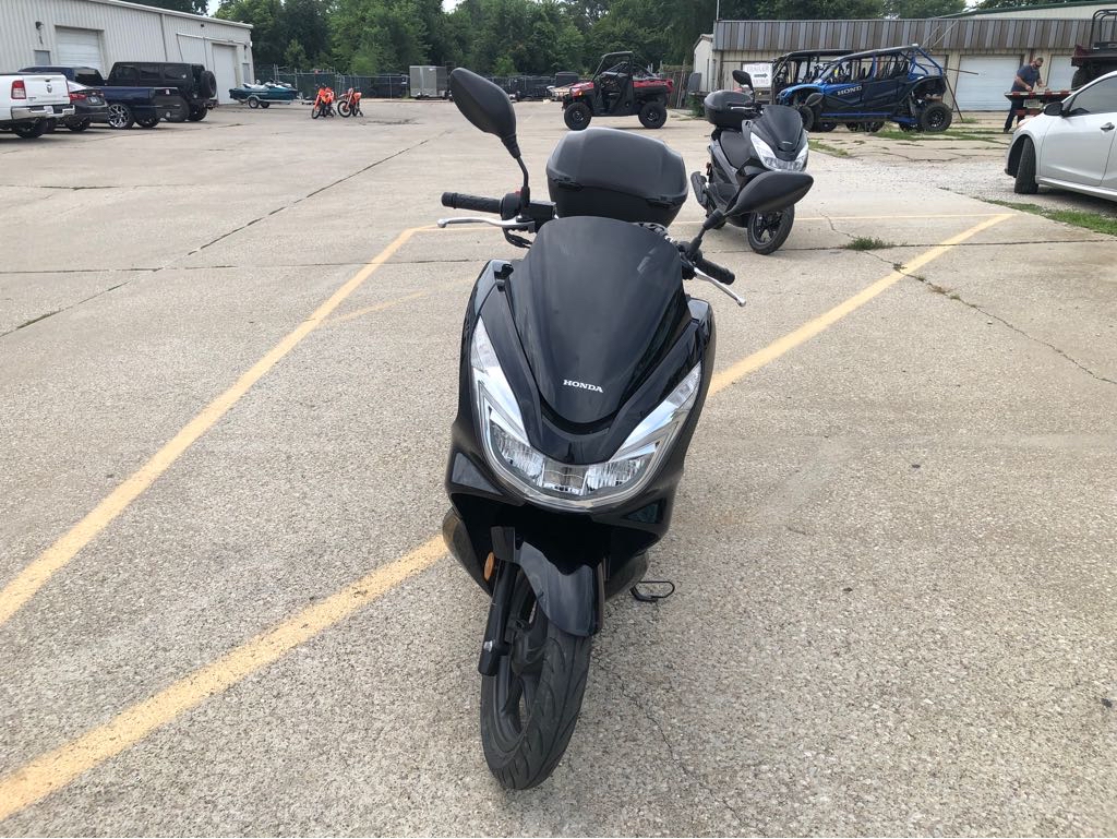 2015 Honda PCX150 - Photo 11