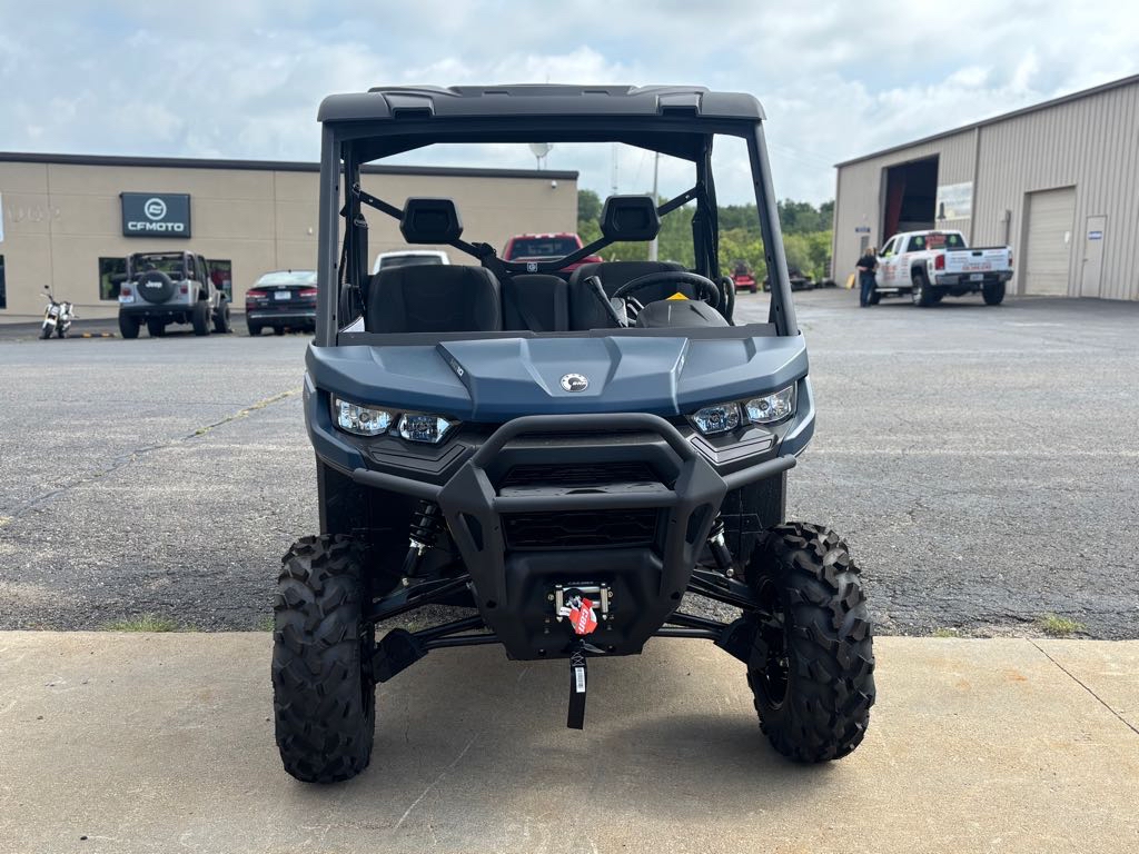 2025 Can-Am Defender XT HD10 - Photo 3