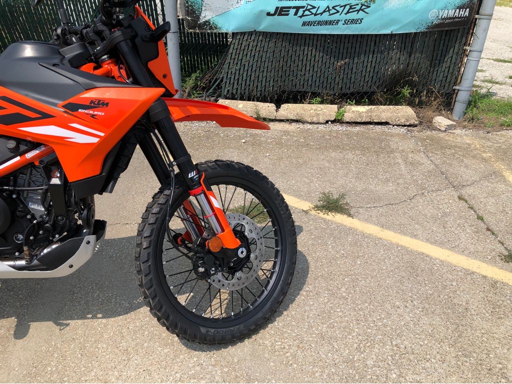 2025 KTM 390 ENDURO R - Photo 2