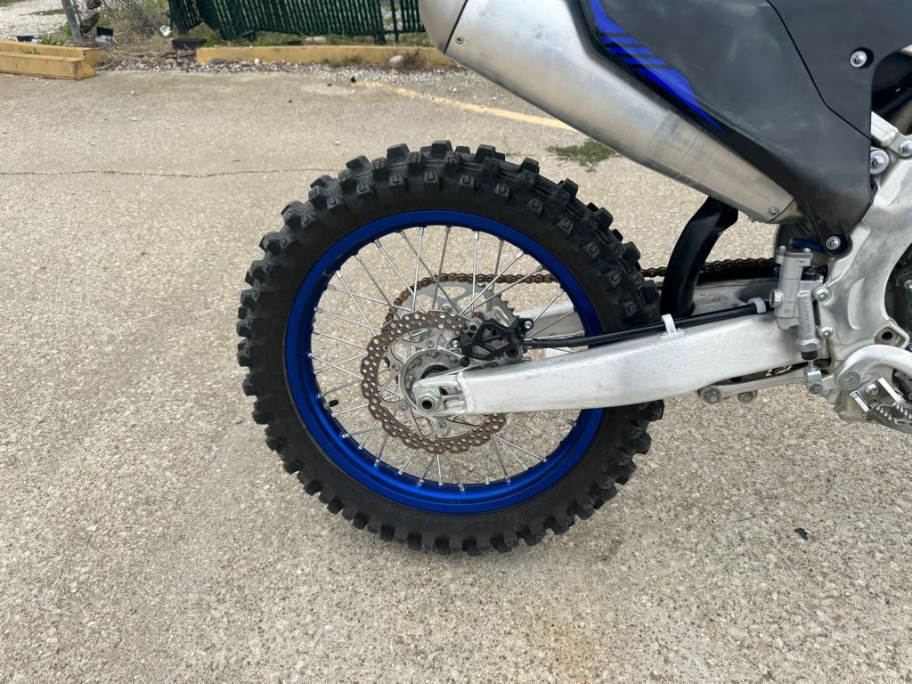 2023 Yamaha YZ450F MONSTER ENERGY - Photo 3