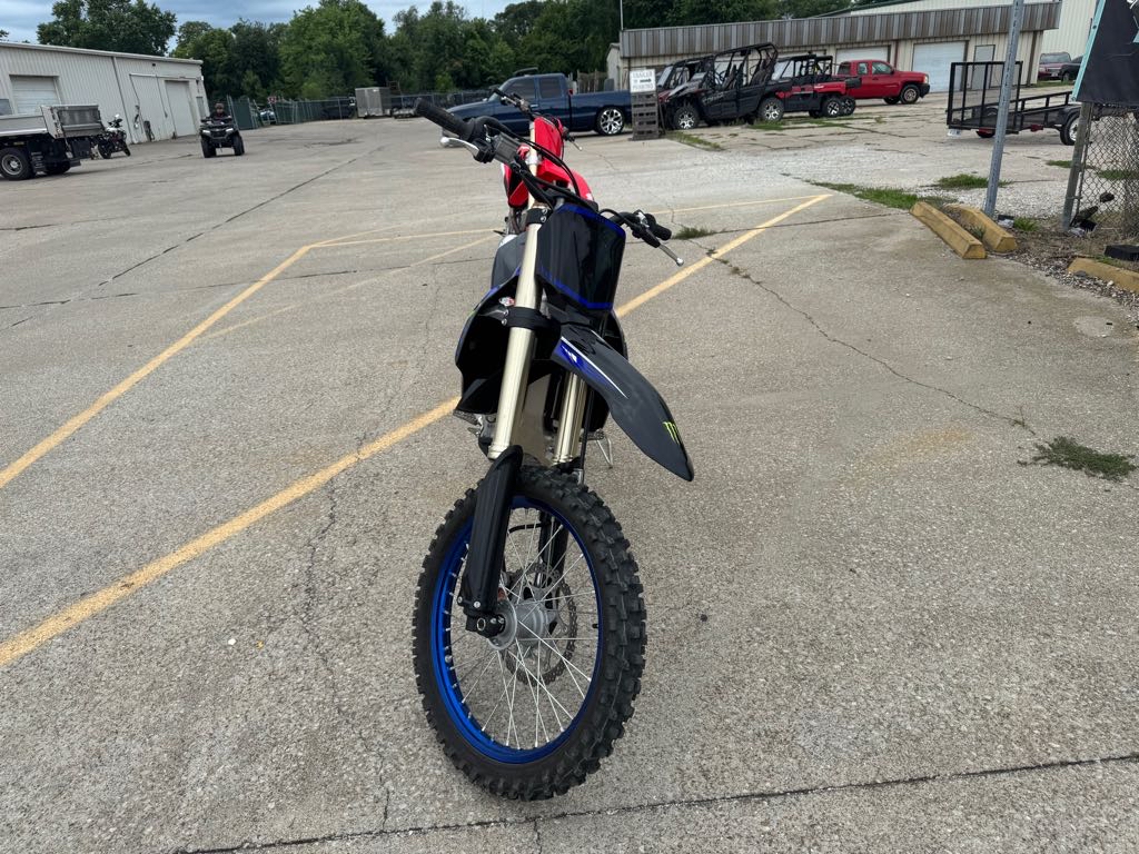 2023 Yamaha YZ450F MONSTER ENERGY - Photo 5
