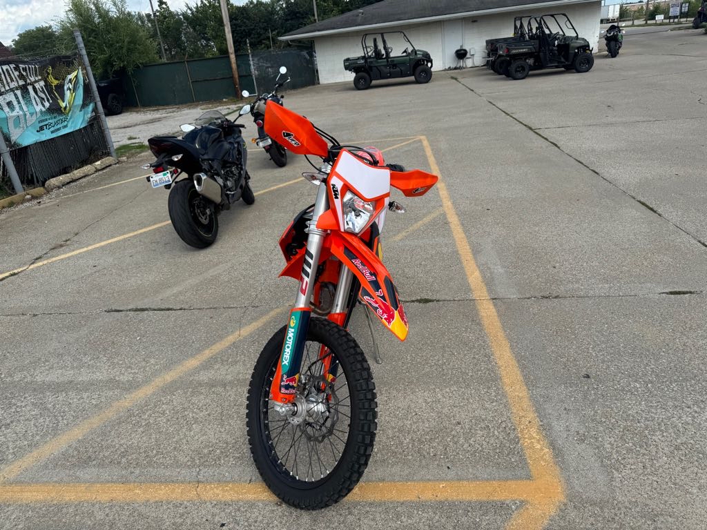 2025 KTM 350 EXC F CHAMPION EDITION - Photo 10