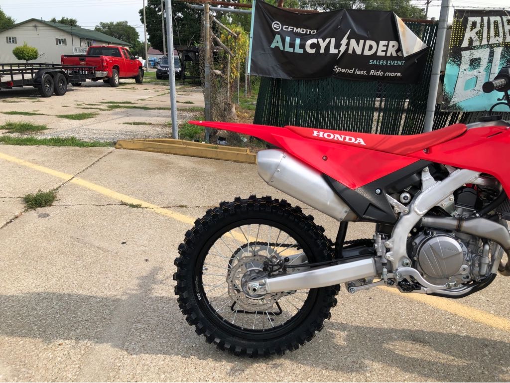 2026 Honda CRF 450R - Photo 4