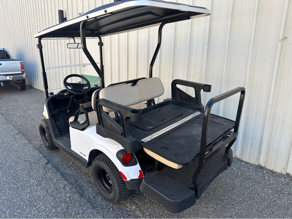 2023 E-Z-GO Valor 4 EX1 Gas - Photo 6