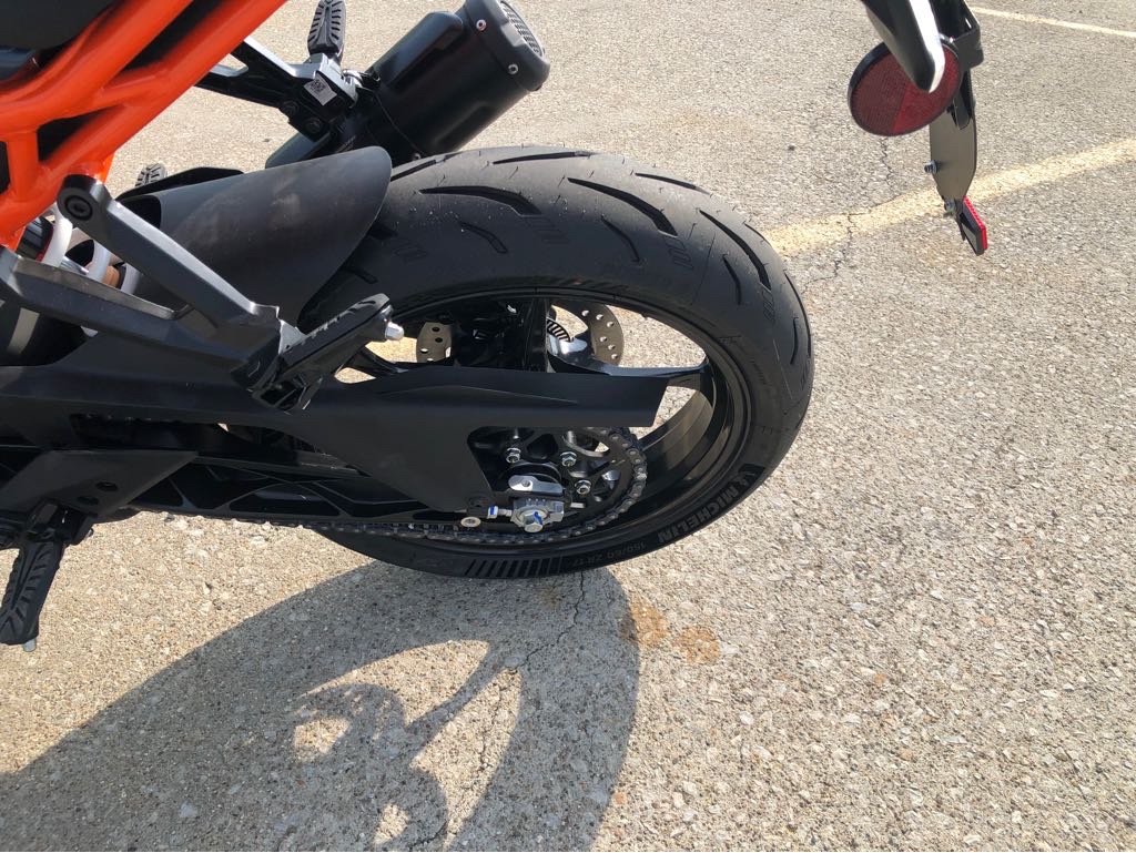 2024 KTM RC 390 - Photo 8