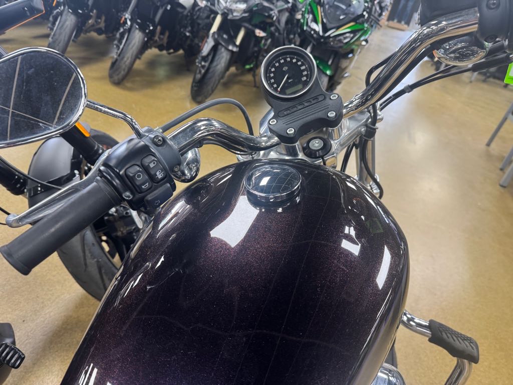 2017 Harley-Davidson® XL883L SuperLow® - Photo 2