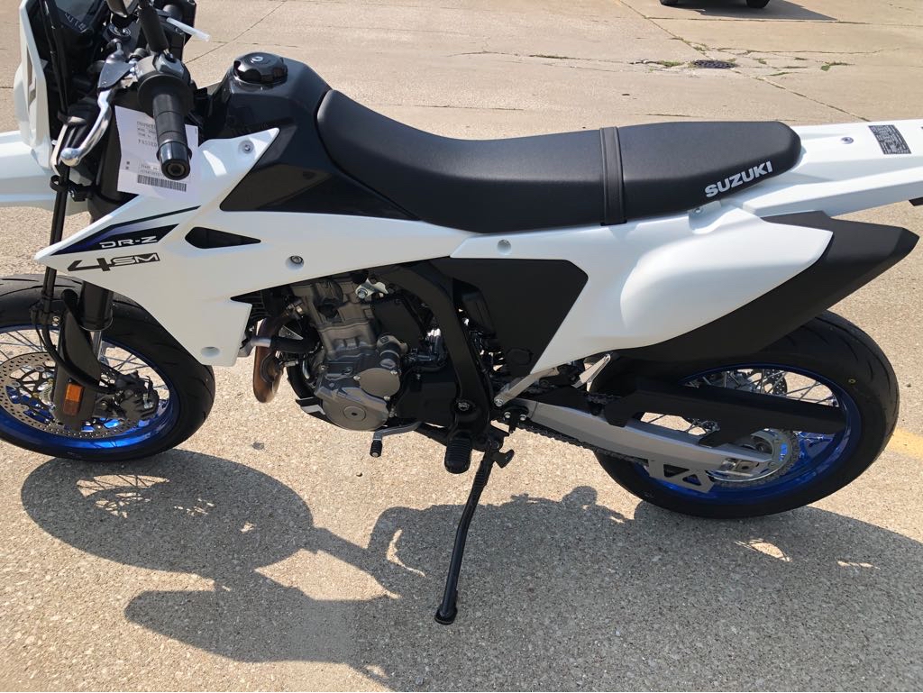 2025 Suzuki DR-Z 4SM - Photo 7