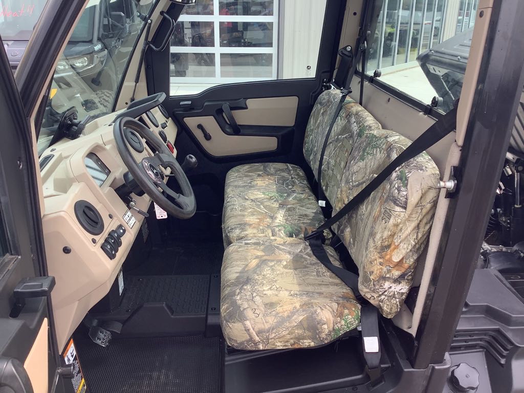 2021 John Deere XUV835R with Deluxe Cab - Photo 14