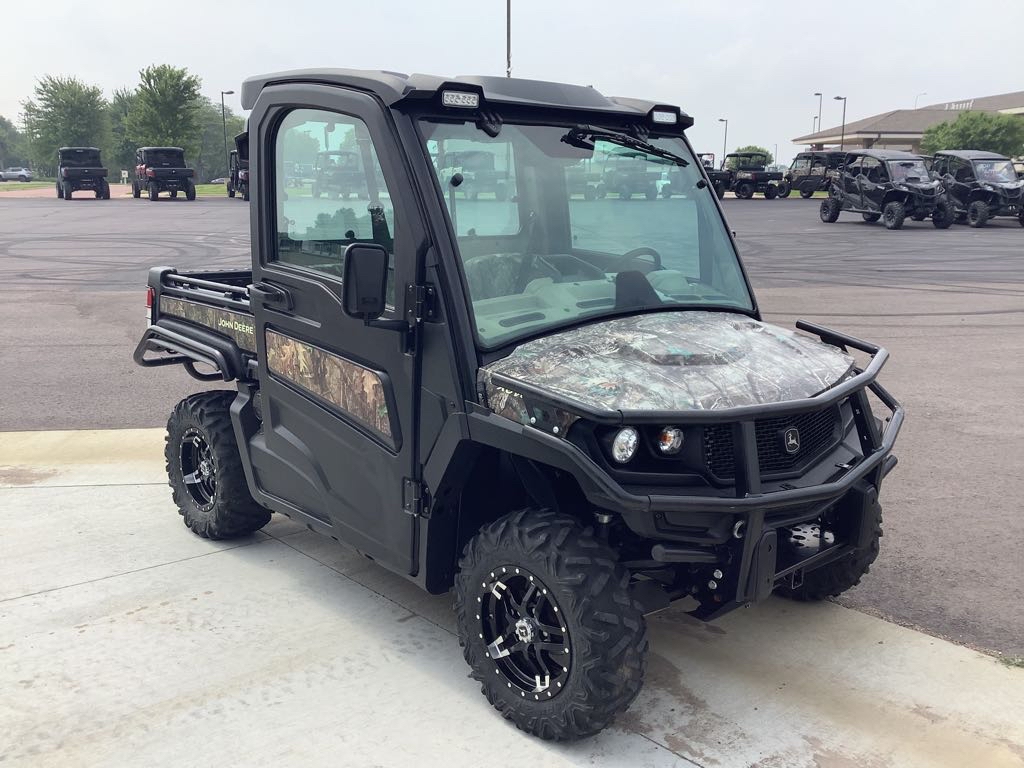 2021 John Deere XUV835R with Deluxe Cab - Photo 2