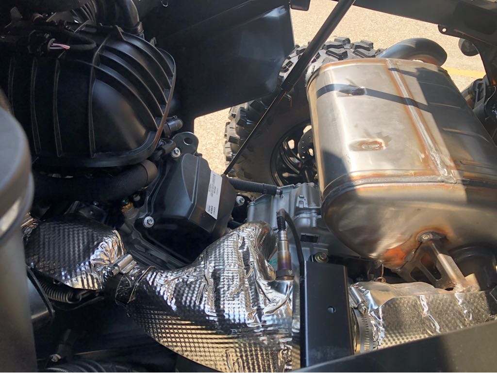 2025 Can-Am COMMANDER XT-P 1000R - Photo 11
