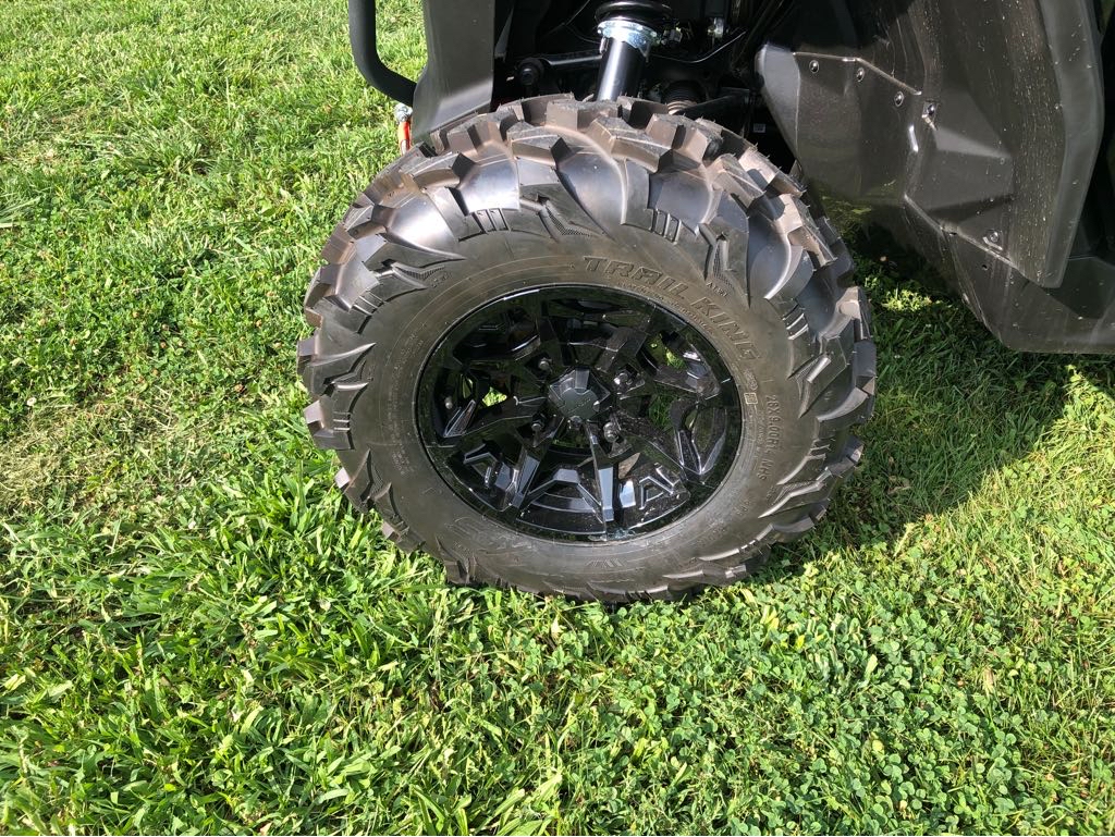 2025 Can-Am COMMANDER XT 700 - Photo 10