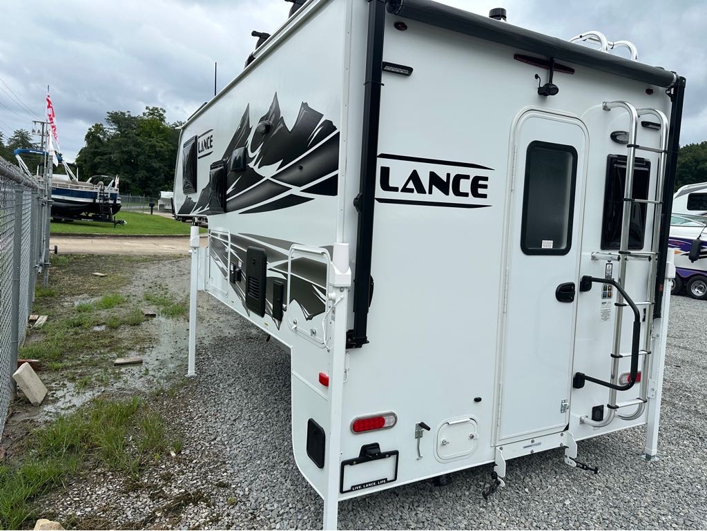 2026 Lance Truck Camper 850 - Photo 3