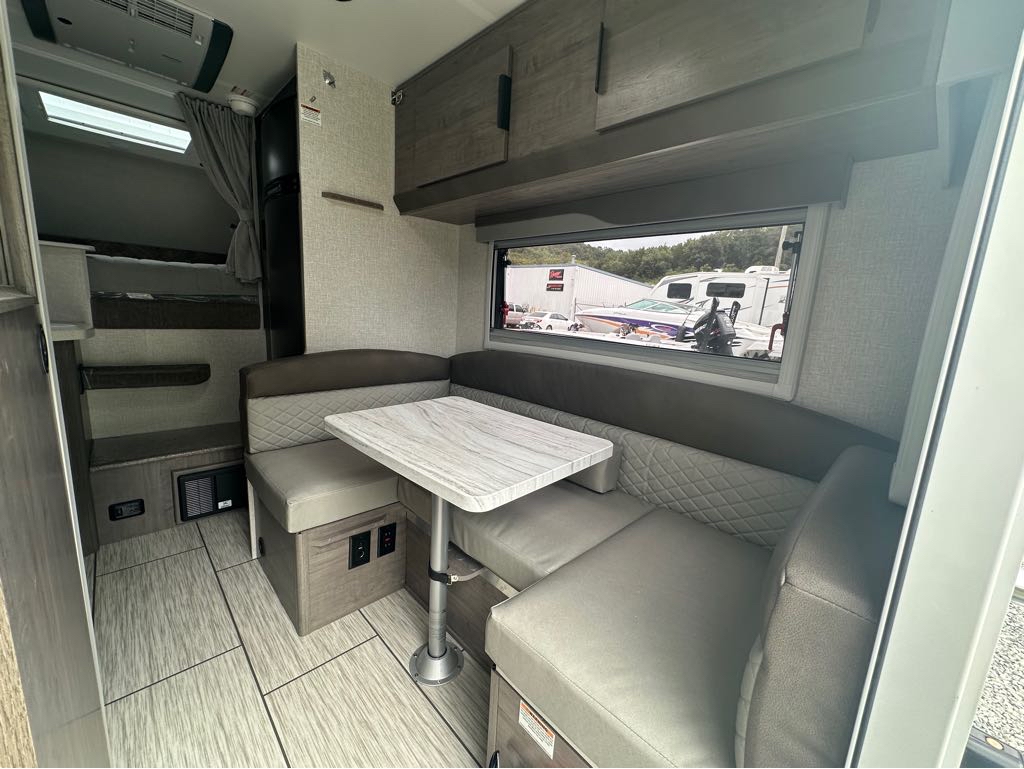 2026 Lance Truck Camper 850 - Photo 9