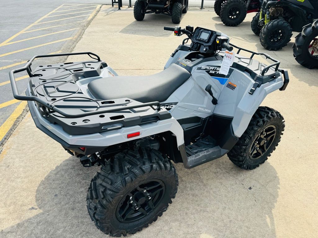 2025 Polaris Sportsman® 570 Premium - Photo 2