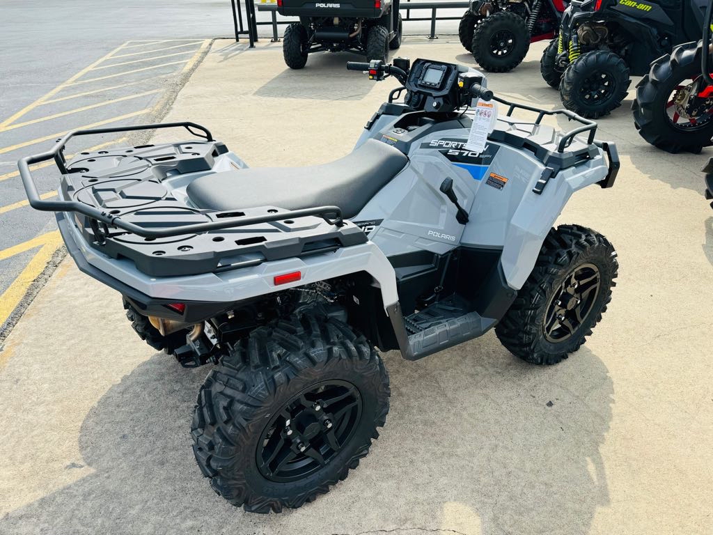 2025 Polaris Sportsman® 570 Premium - Photo 3