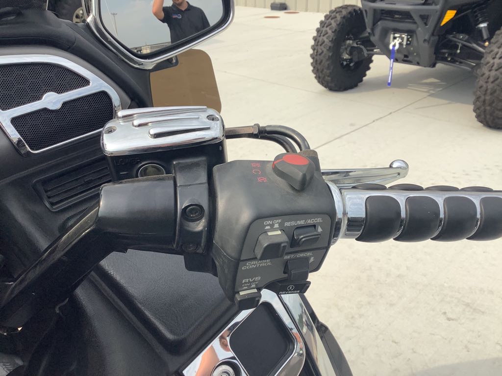 2002 Honda Goldwing GL1800 - Photo 9