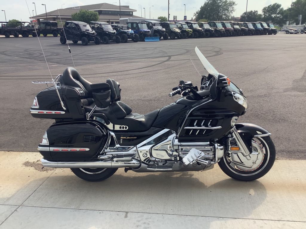 2002 Honda Goldwing GL1800 - Photo 2