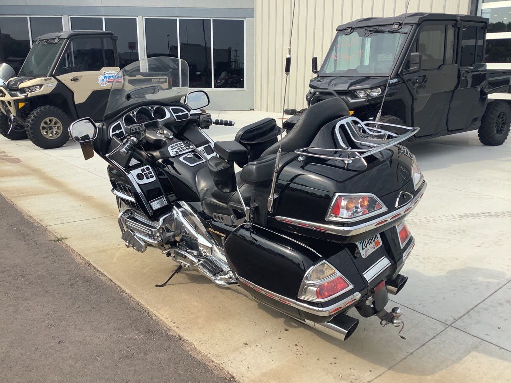 2002 Honda Goldwing GL1800 - Photo 6