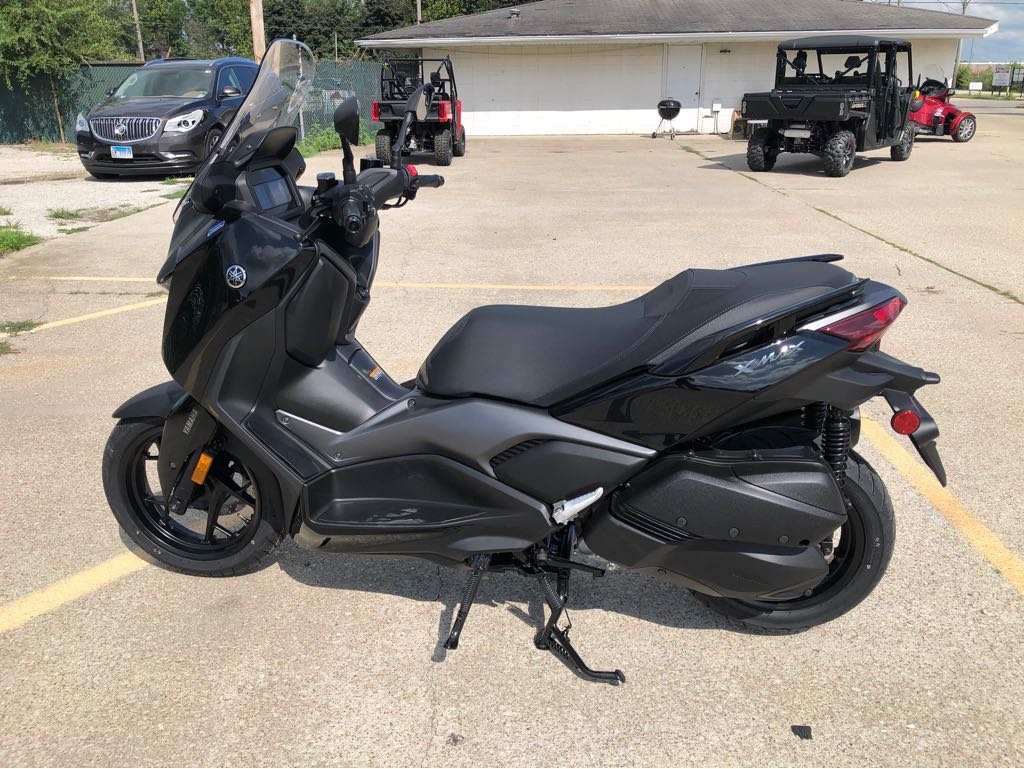 2025 Yamaha XMAX - Photo 7
