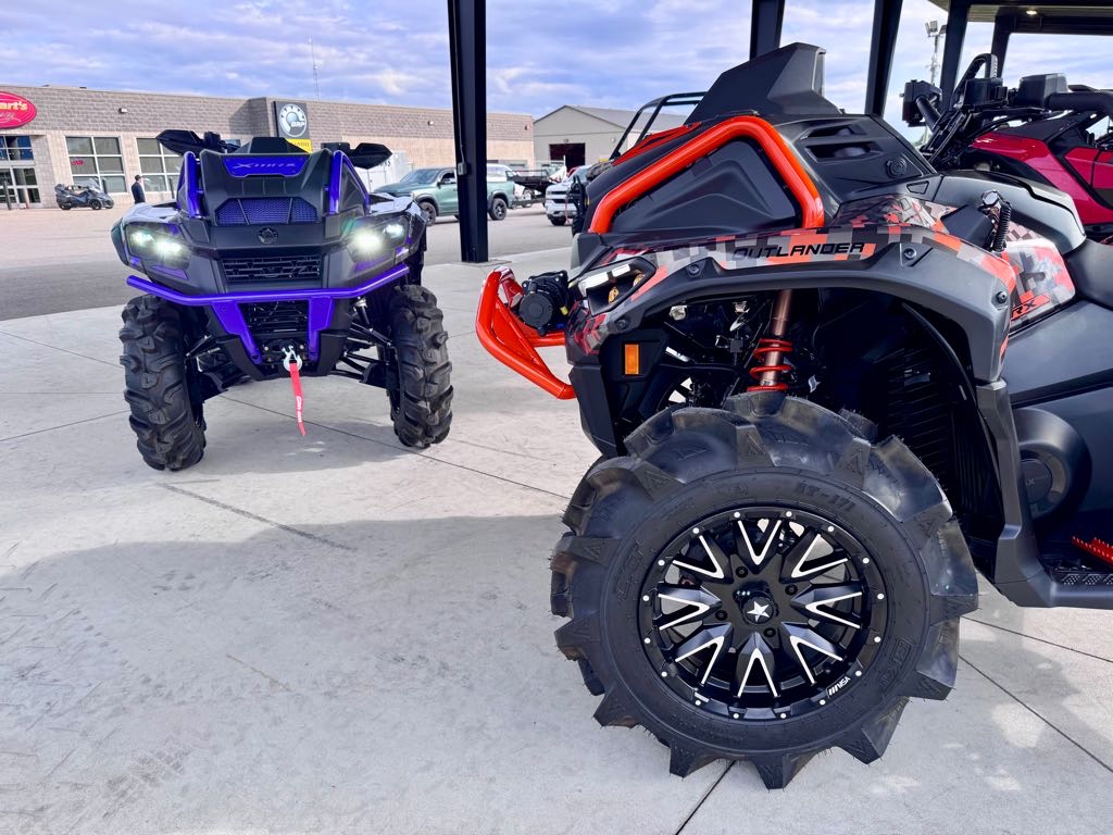 2025 Can-Am CUSTOM ORANGE DIGITAL CAMO OUTLANDER XMR 1000R - Photo 8