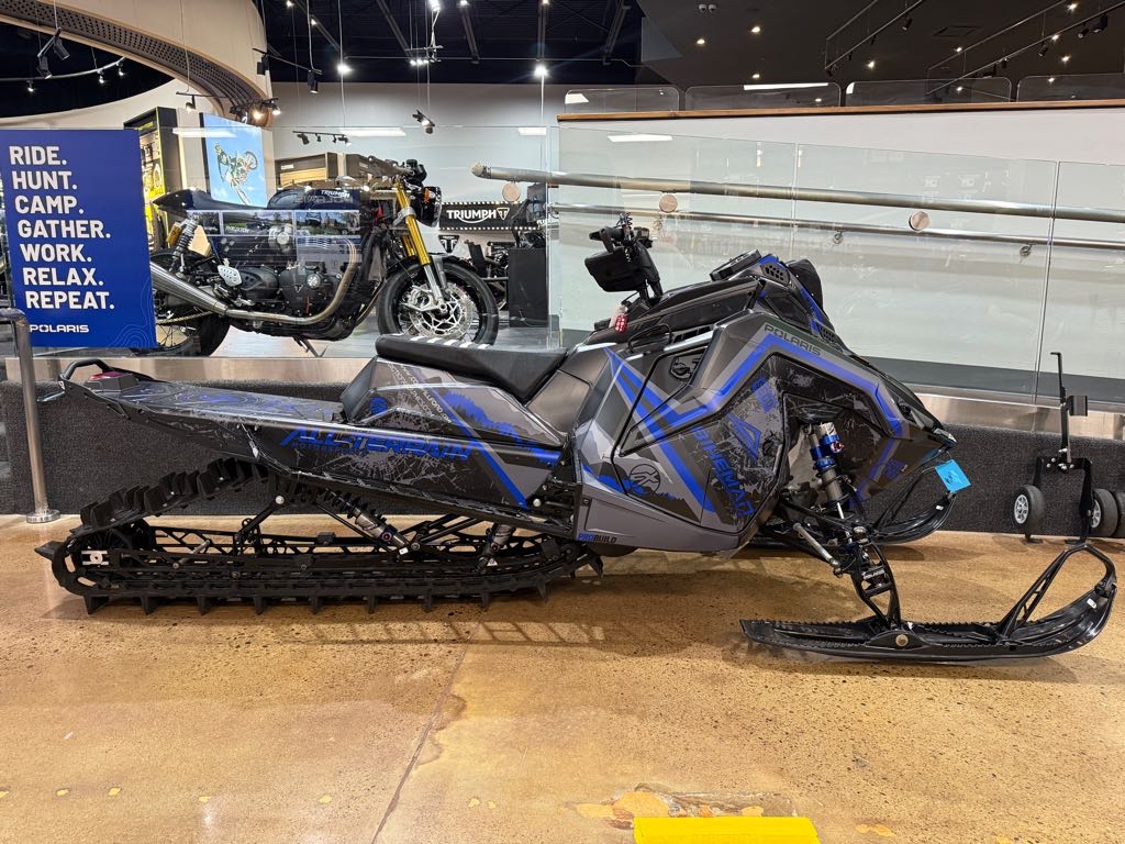 2025 Polaris RMK® KHAOS® Boost 155 2.75" MS 7S Pro Build® - Photo 8