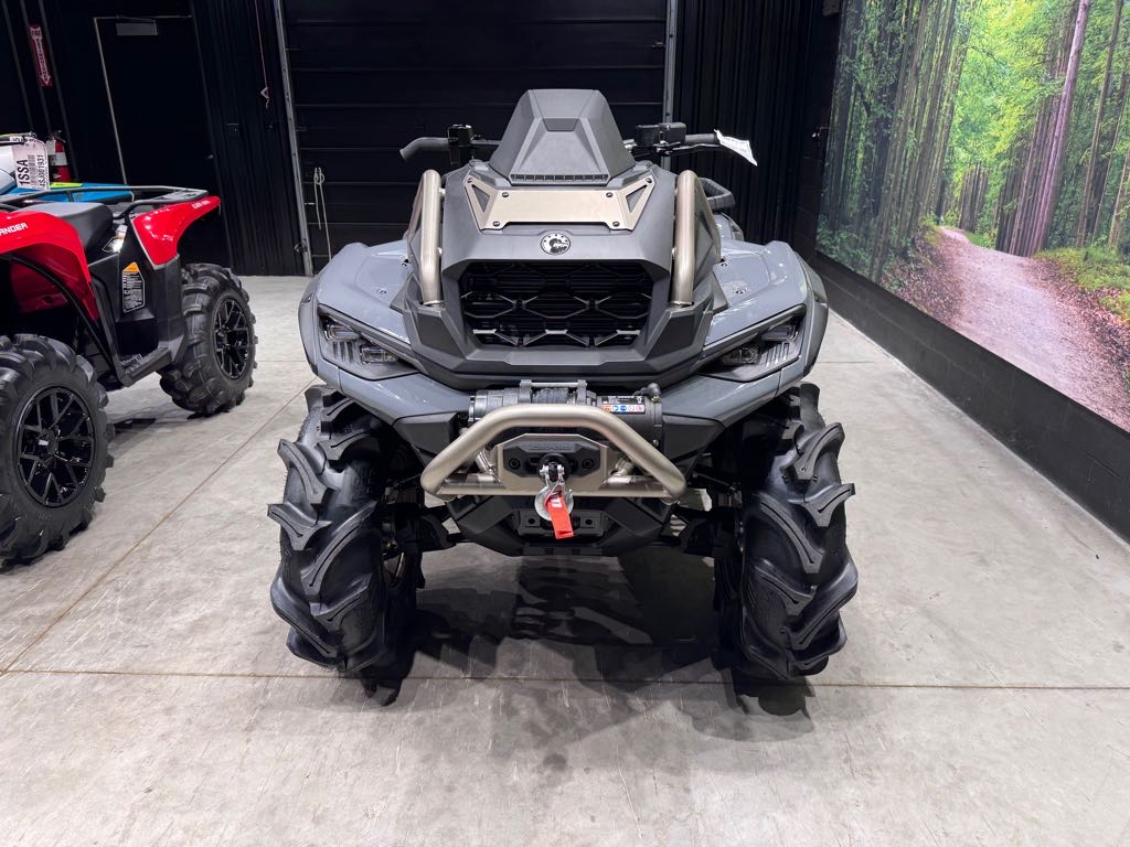 2026 Can-Am OUTLANDER XMR 1000R - Photo 17