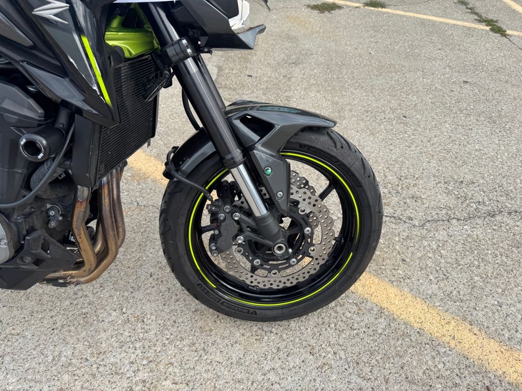 2017 Kawasaki Z900 - Photo 4