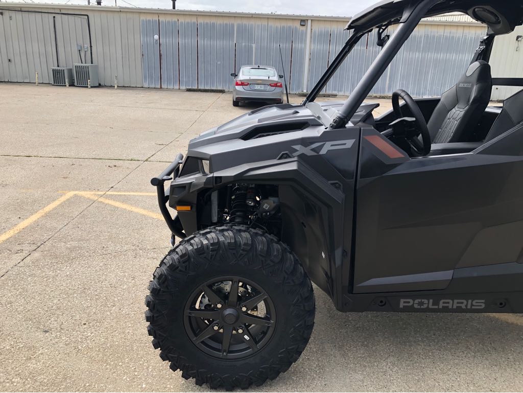 2026 Polaris GENERAL XP 1000 ULT - Photo 8