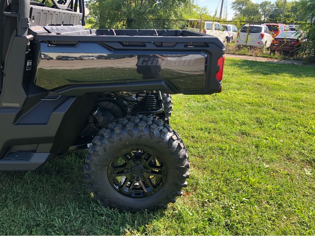 2025 Can-Am DEFENDER MAX LONESTAR HD 10 - Photo 6