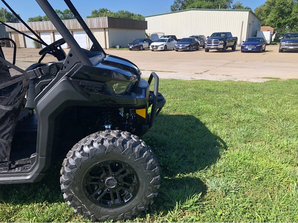 2025 Can-Am DEFENDER MAX LONESTAR HD 10 - Photo 2