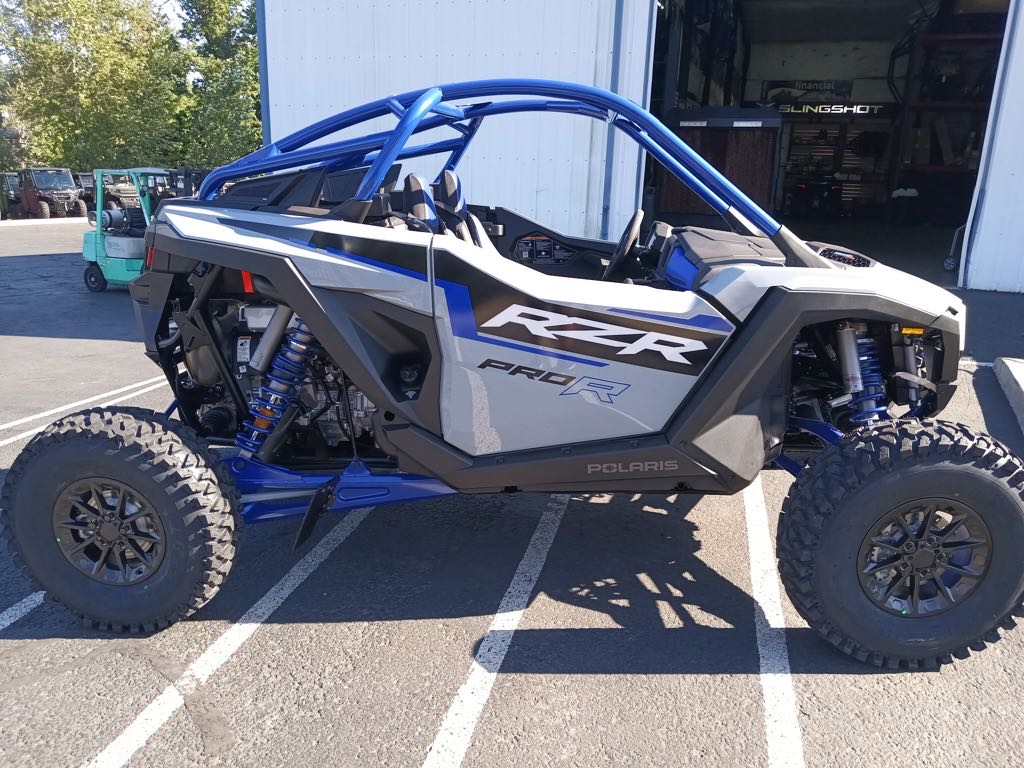 2025 Polaris RZR Pro R Sport - Photo 2
