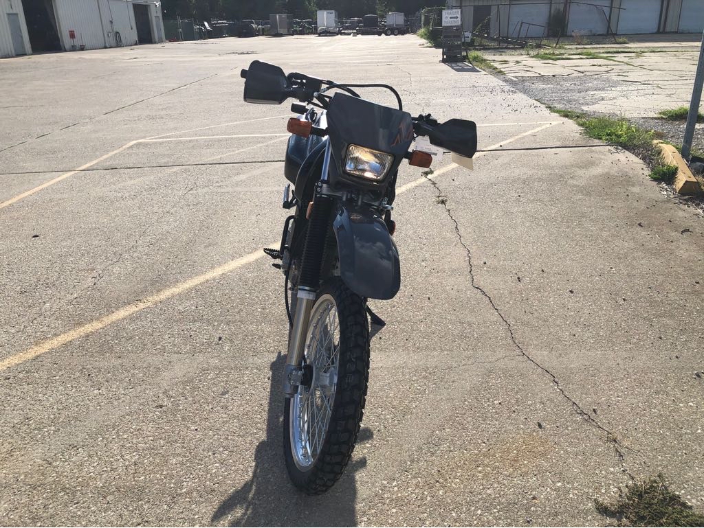 2026 Suzuki DR 650S - Photo 9
