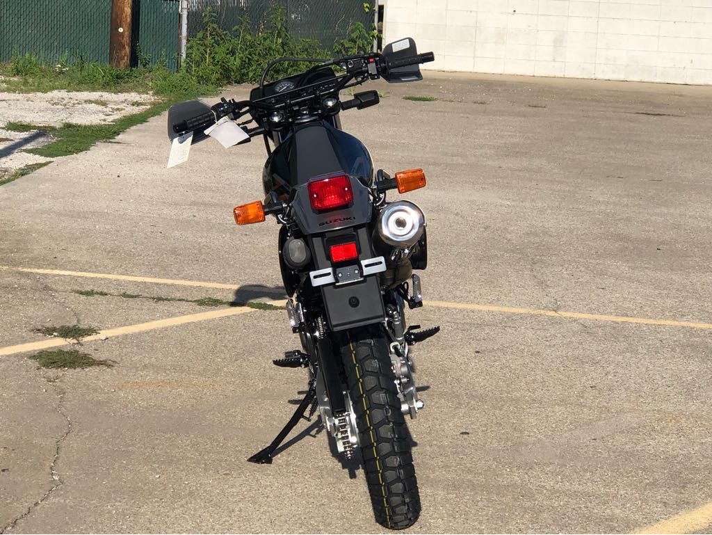 2026 Suzuki DR 650S - Photo 5