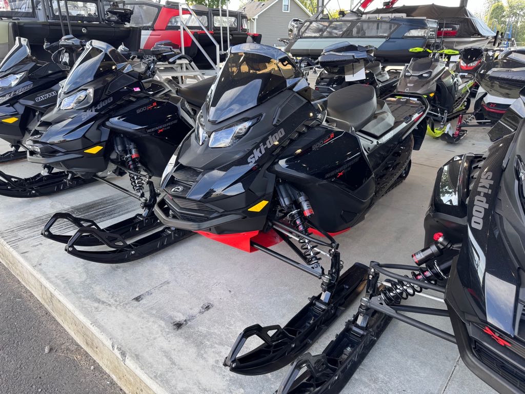 2024 Ski-Doo Renegade X-RS 900 ACE Turbo R 137 - Photo 2
