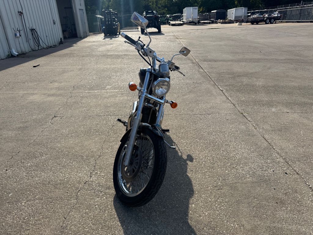 2005 Suzuki BOULEVARD S50 - Photo 5