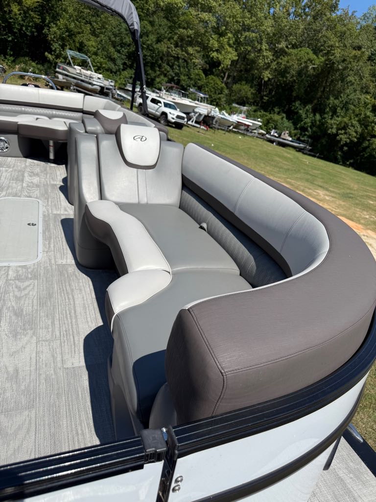 2023 Avalon Catalina Rear J Lounger 25 - Photo 7