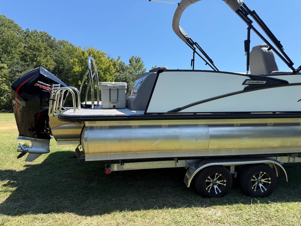 2023 Avalon Catalina Rear J Lounger 25 - Photo 2