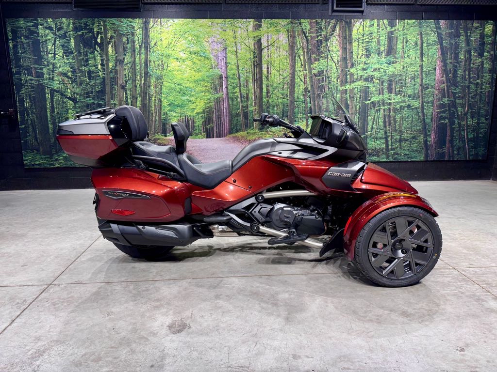2026 Can-Am Spyder F3 Limited - Special Series - Photo 5
