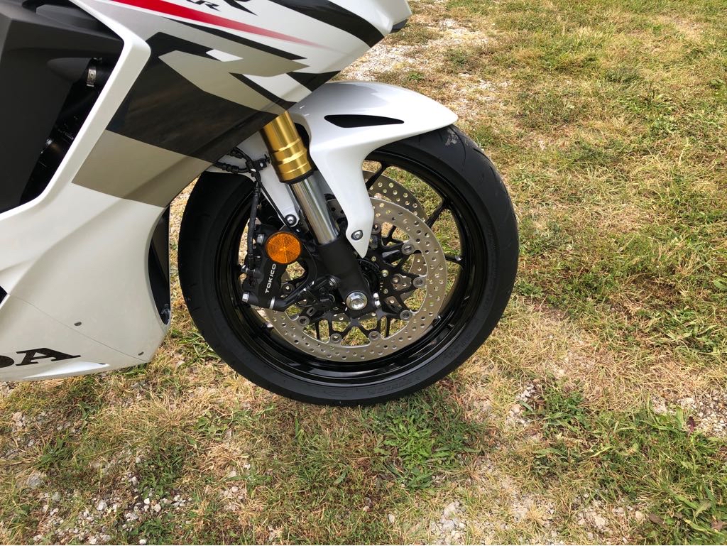 2026 Honda CBR1000RR - Photo 3